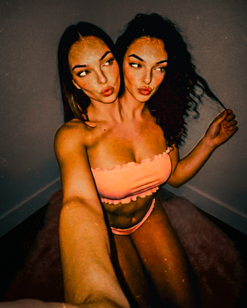 SOULS MAGAZiNe Valeria and Camila Issue