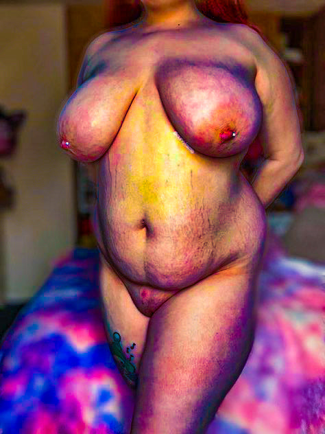 Curvy Kerrie SOULS Magazine