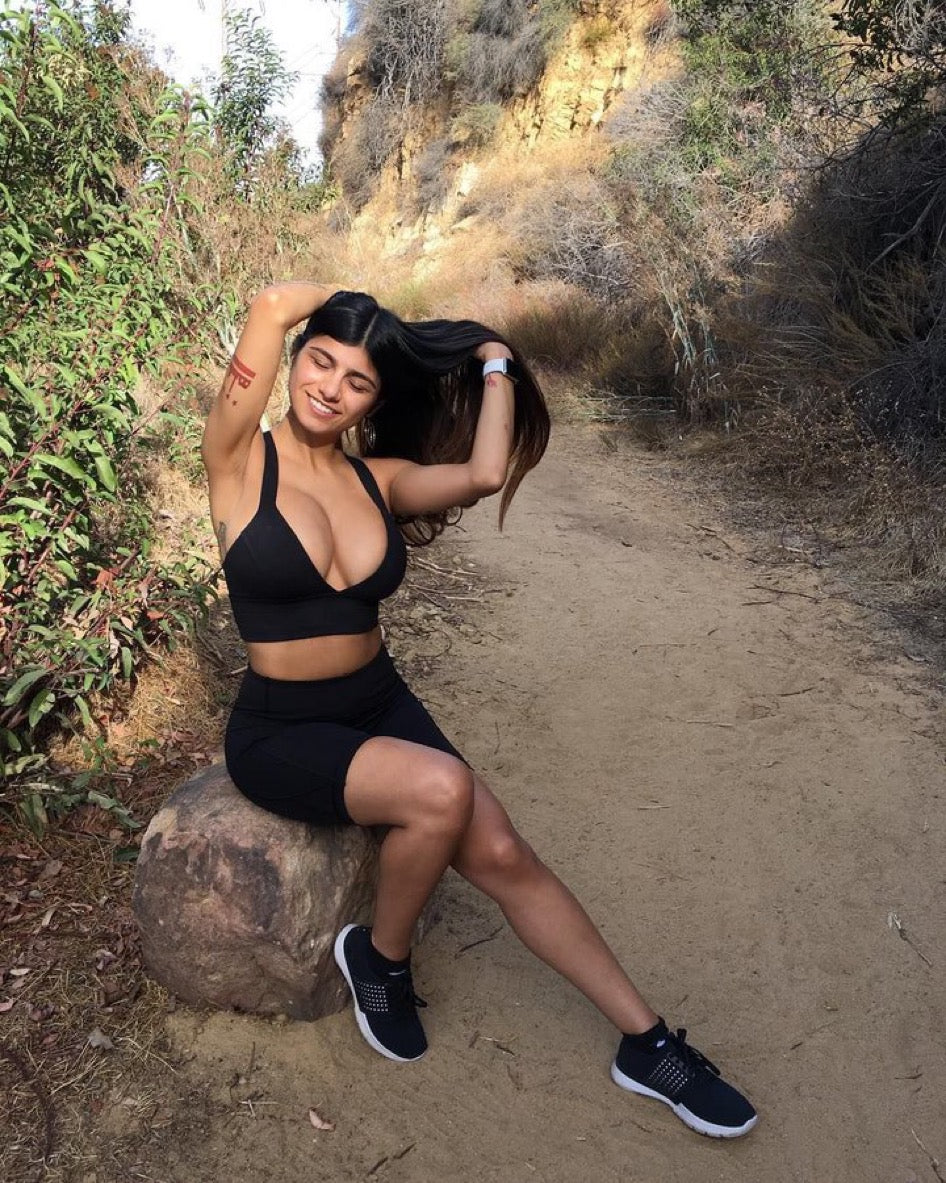 Mia Khalifa-Sinful Lifestyle -Tired Of Living For The Devil