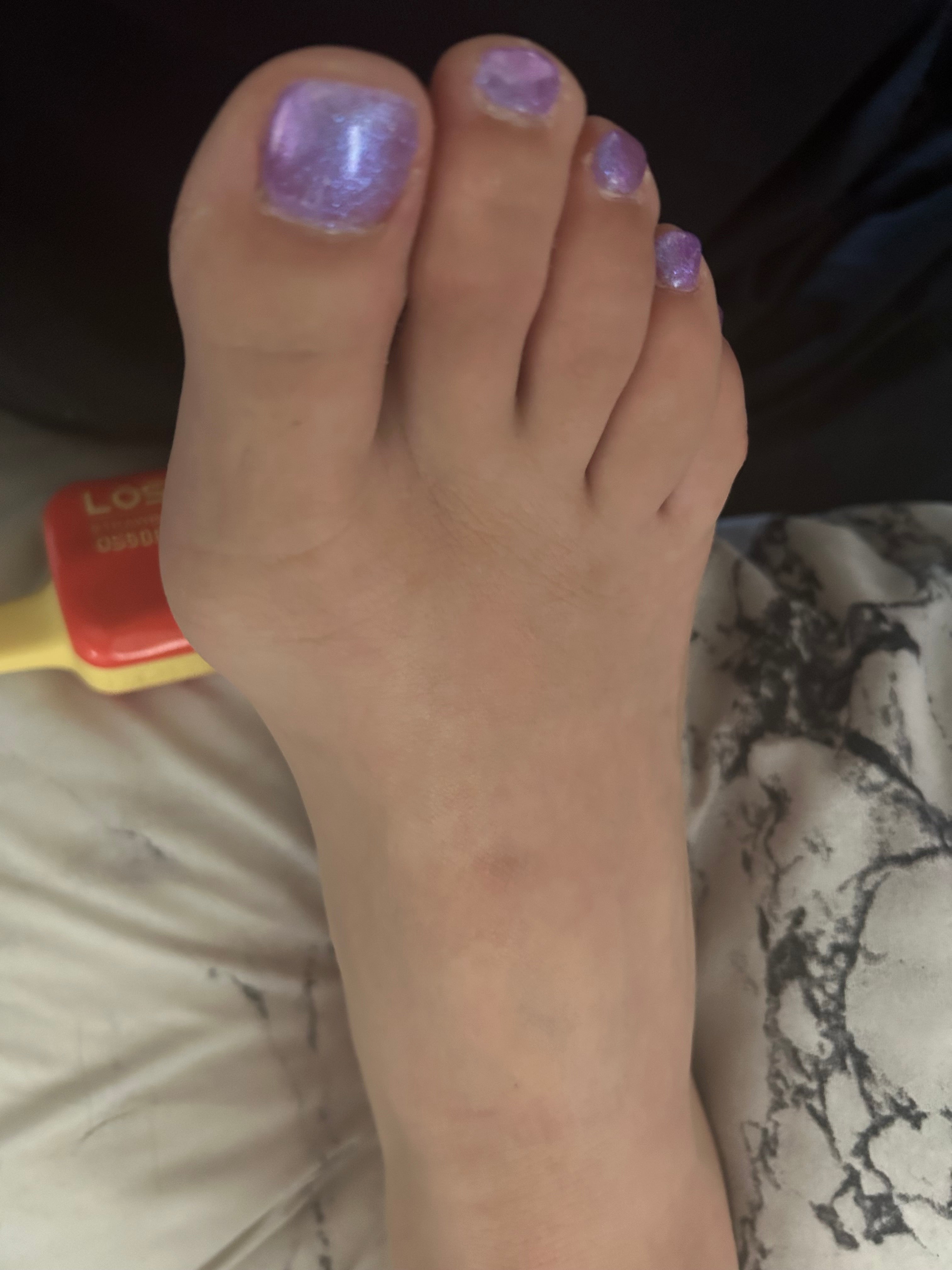Glitz Purp Toe magazine
