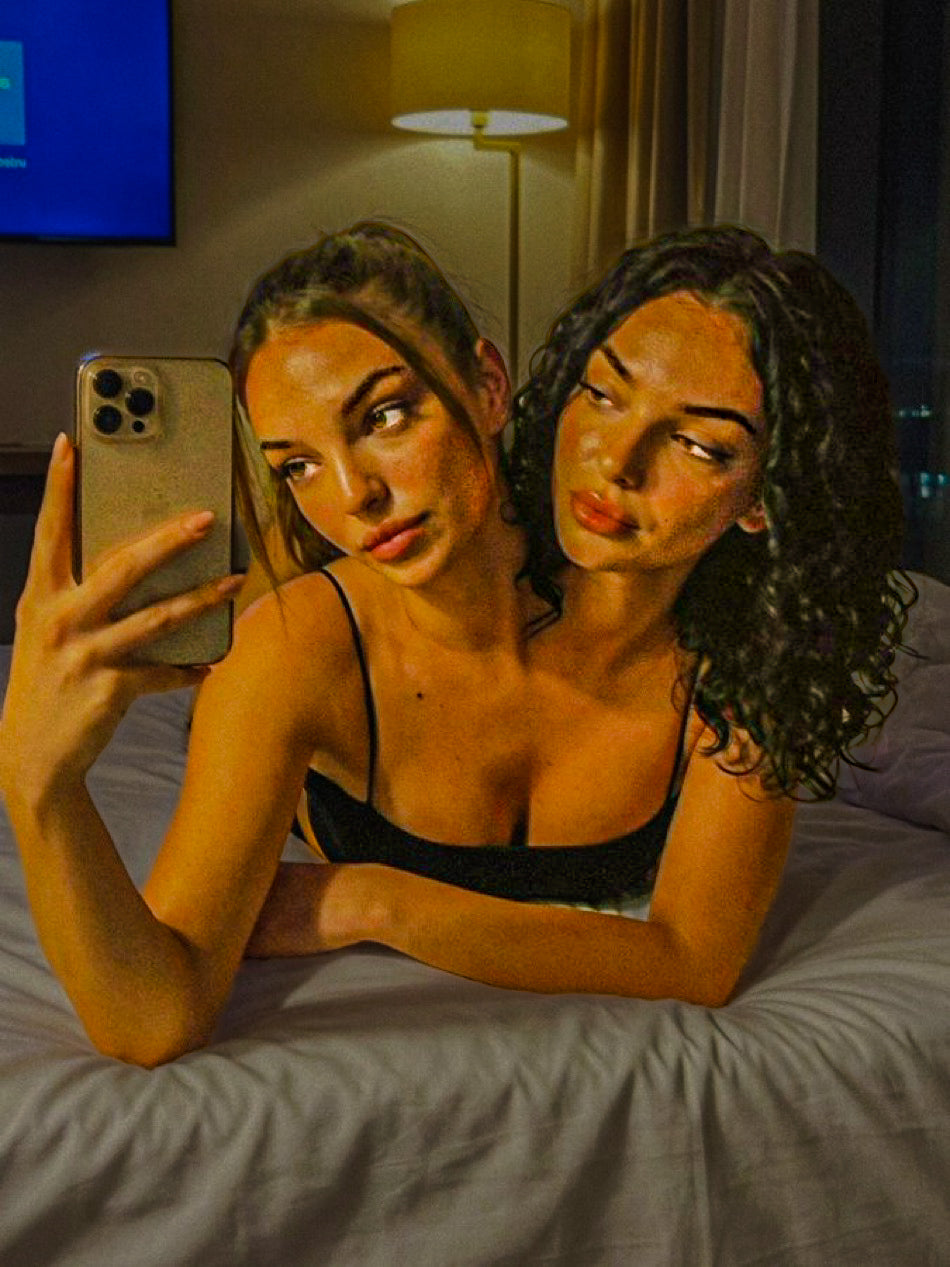 SOULS MAGAZiNe Valeria and Camila Issue