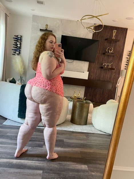 Jessica Rabbit BKA MIA DIOR Magazine